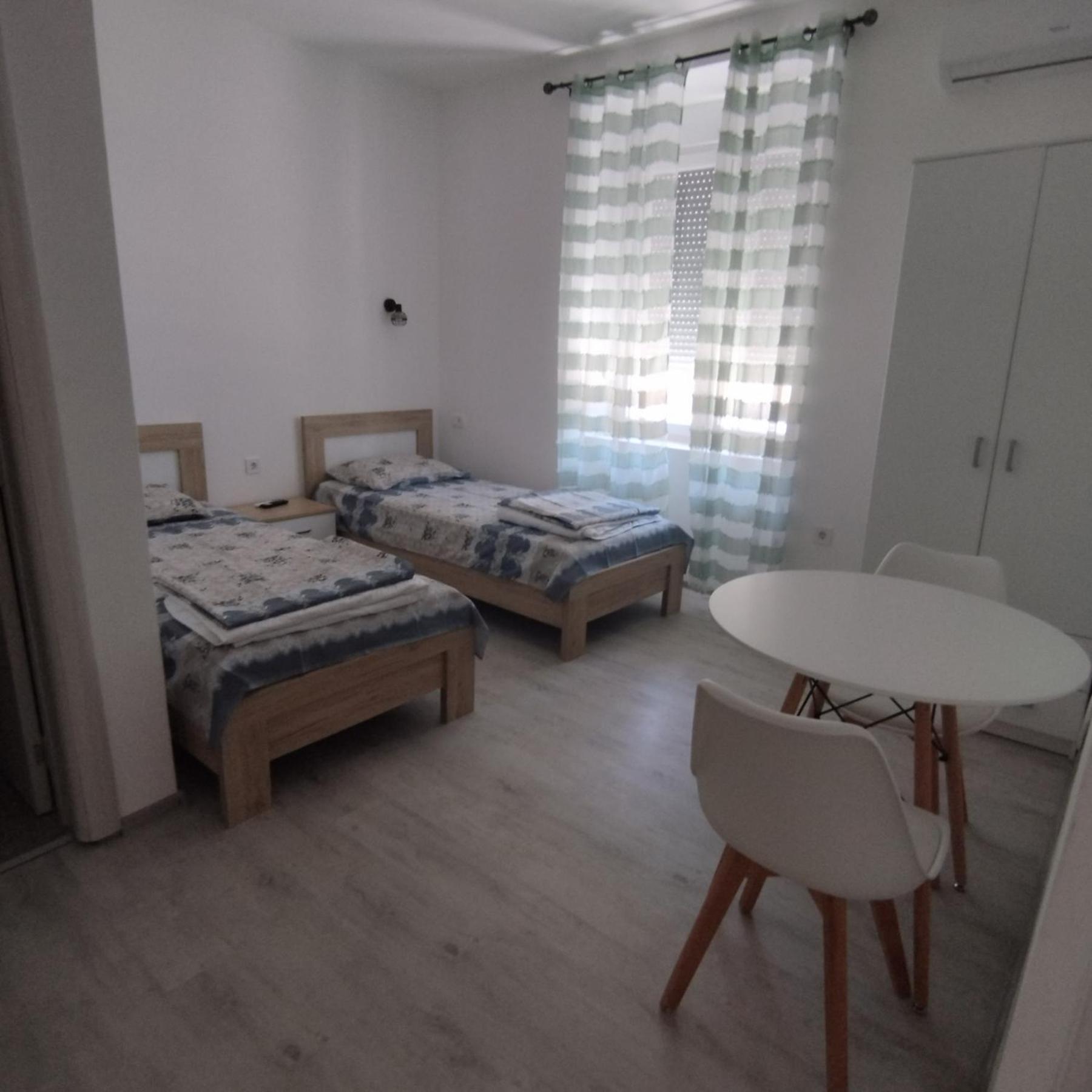 Apartmani 15 센틴제 외부 사진